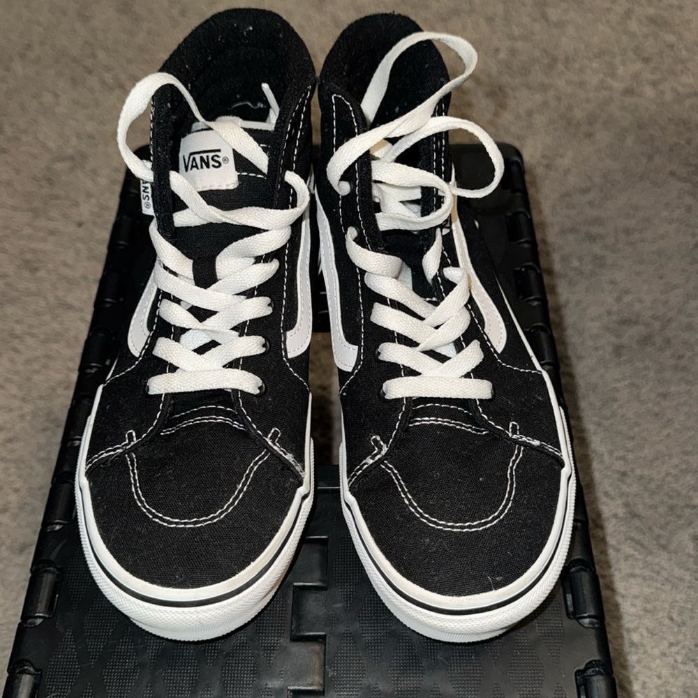 Vans Sk8-Hi Tapered Canvas Shoe